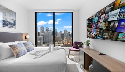 Luxury Apartment, 3 Bedrooms, City View