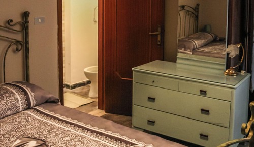 Room, Private Bathroom