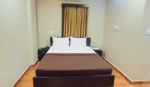 Standard Double Room, City View