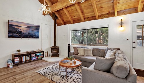 Cabin, Multiple Beds, Hot Tub, Mountain View