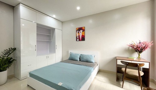 Economy Studio, City View