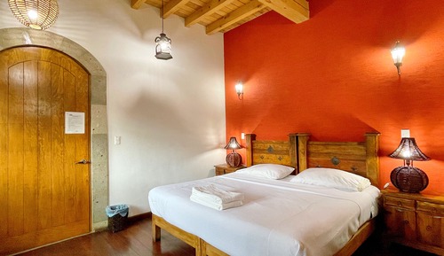 Comfort Double Room, 1 King Bed, Mobility Accessible, Garden View