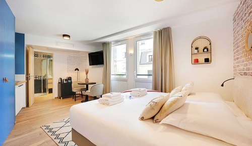 Superior Apartment, City View