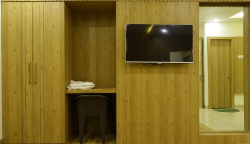 Luxury Suite