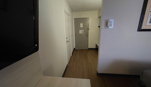 Room, 1 King Bed, Non Smoking (Efficiency)