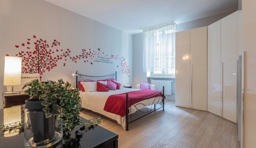 Apartment, Balcony