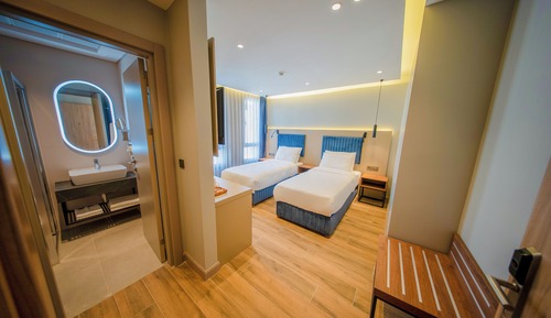 Deluxe Twin Room, Non Smoking, Private Bathroom