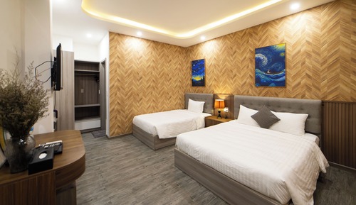 Superior Triple Room
