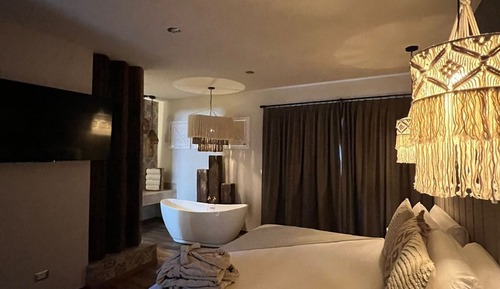 Luxury Room
