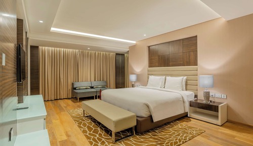 Exclusive Double Room, City View