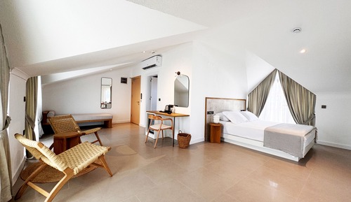Grand Room