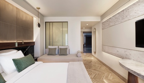 Executive Room with Balcony & Temple View