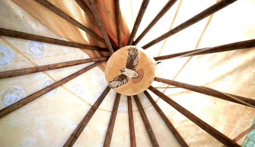 Luxury glamping Tipi 1 King bed, Non-Smoking, Mountain View