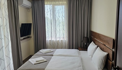 Panoramic Double Room, Garden View