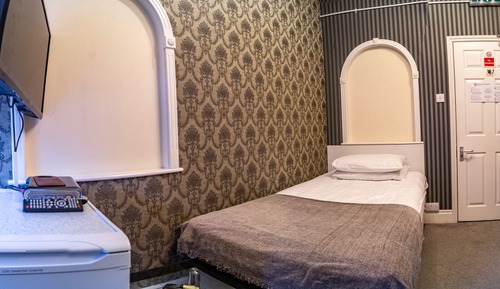 Basic Single Room, 1 Twin Bed