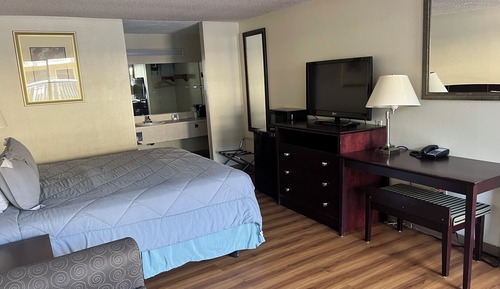 Standard Room, 1 King Bed, Non Smoking