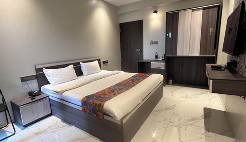 Super Deluxe Room