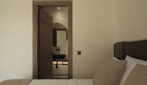 Deluxe Sea View Suite with Outdoor Jacuzzi