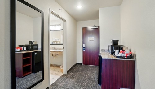 Room, Non Smoking (Single King Guestroom)