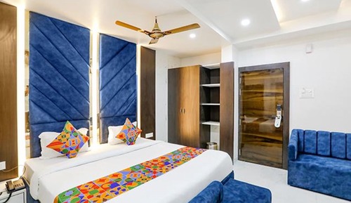 Luxury Suite