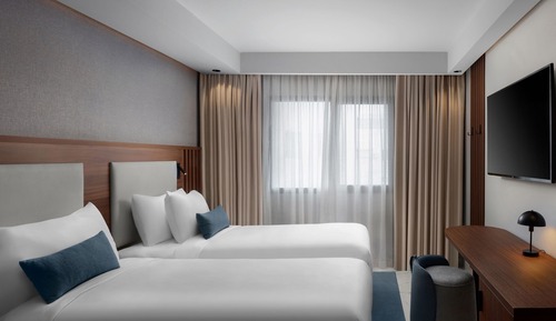 Standard Room, 2 Twin Beds, Non Smoking, Pool Access