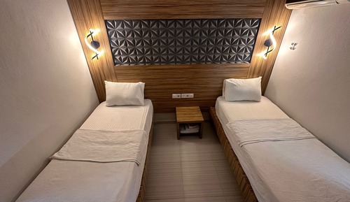 Basic Twin Room, Balcony, City View