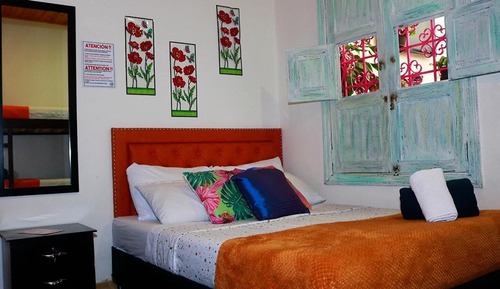 Family Room, Multiple Beds