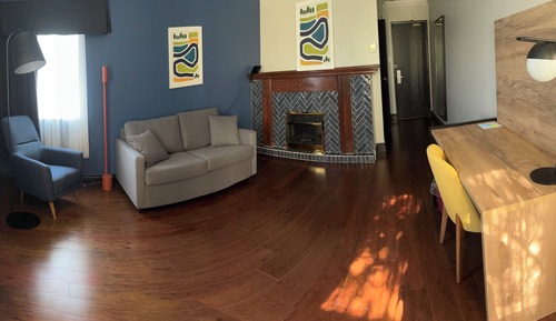 Suite, 1 King Bed, Non Smoking
