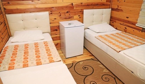 Standard Bungalow, Multiple Beds, Non Smoking, Courtyard View