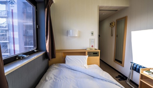 Classic Single Room, Smoking