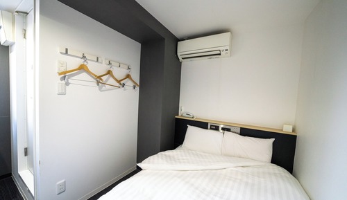 Standard Double Room, Smoking