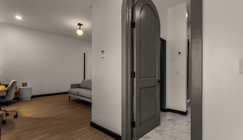 Deluxe Room, 1 King Bed