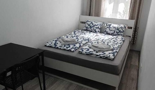 Economy Twin Room