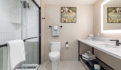 Standard Room, Multiple Beds, Non Smoking, Balcony