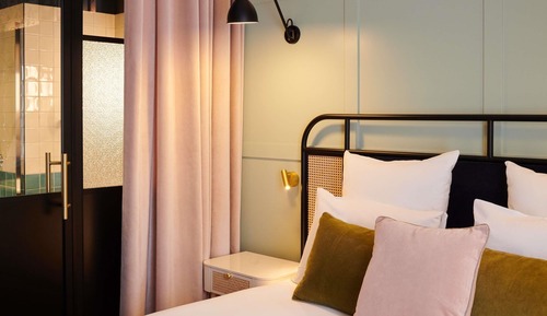 Classic Room, 1 Double Bed, City View