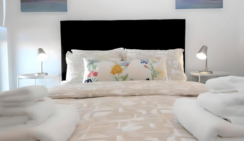 Three Bedrooms Townhouse with Garden