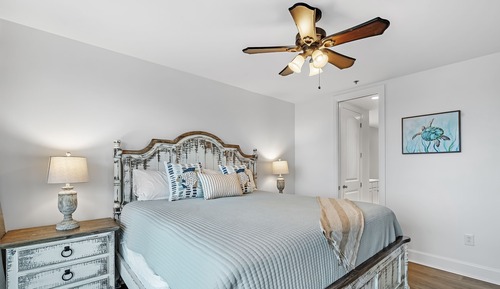 Signature Condo, 3 Bedrooms, Balcony, Beach View