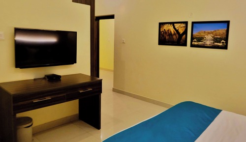 Premium Room, 1 King Bed