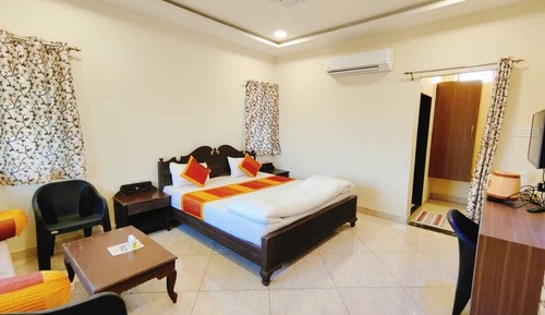 Royal Double Room