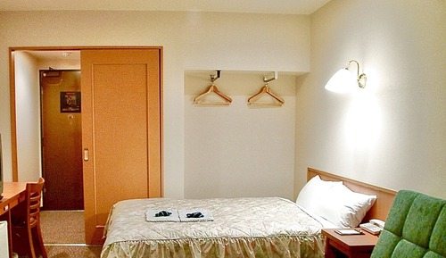 Double Room, Non Smoking (4)