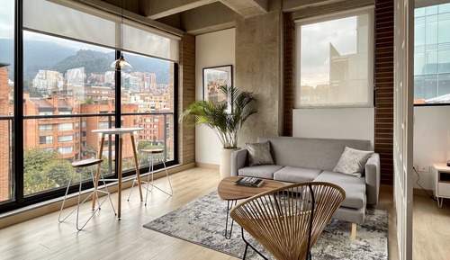 Apartment (705)