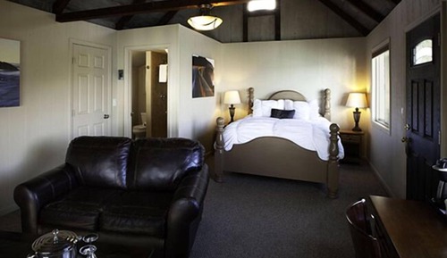Honeymoon Room