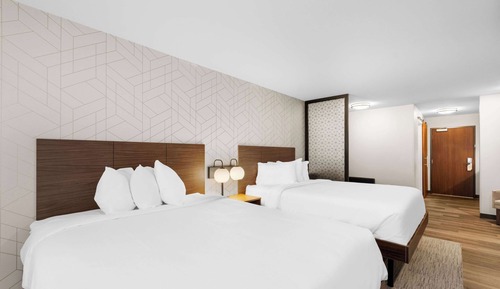 Suite, 2 Queen Beds, Accessible, Non Smoking