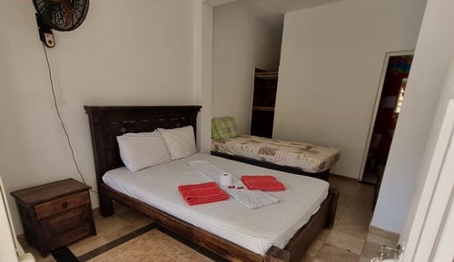 Economy Room