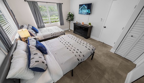 Premium 1-Bedroom Double Queen w/ Kitchen