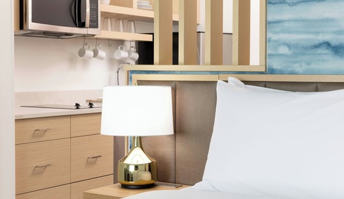 Studio, 1 King Bed with Sofa bed, Corner