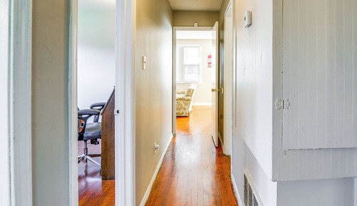 House (2 Bedrooms)