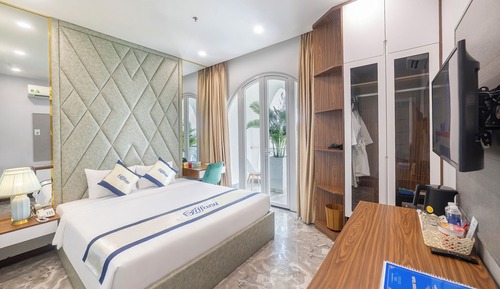 Deluxe Double Room, Balcony