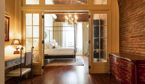 Luxury Suite, 1 Queen Bed (View)