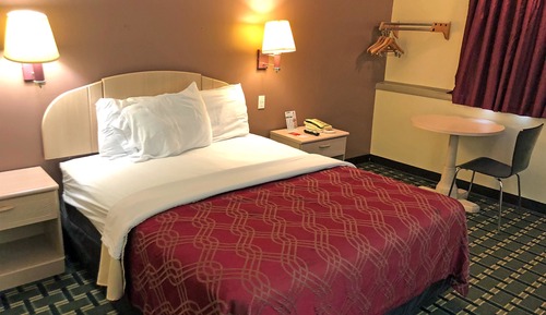 Room, 1 Queen Bed, Smoking